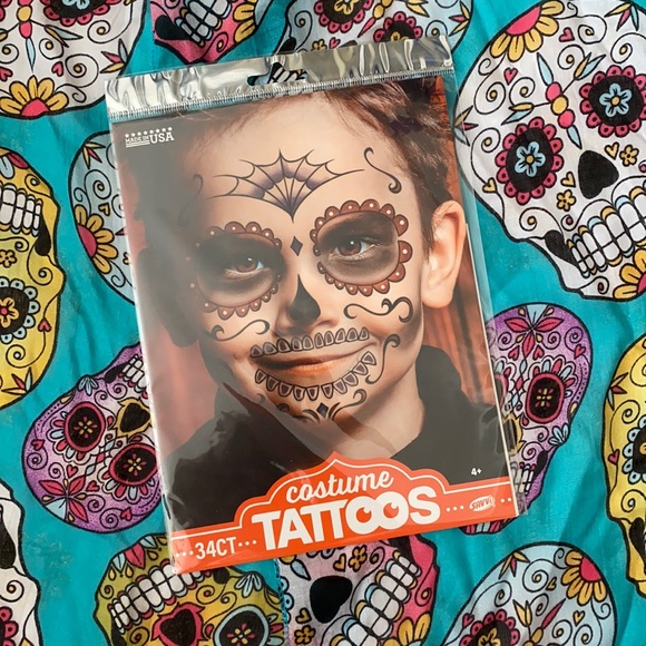 Día de los Muertos Costume Face Tattoos